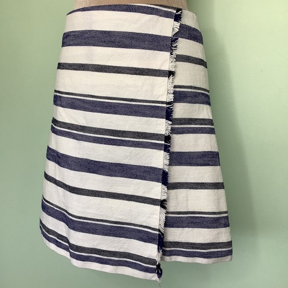 Ann Taylor LOFT Woven Cotton Blanket Short Wrap Skirt Stripes Fringe - Picture 2 of 16